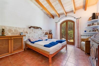 Bedroom (2)