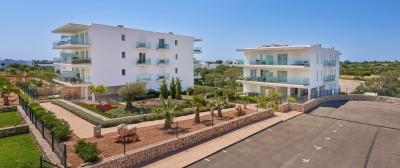 A10-Compass-Cala-dOr-parking-may2025-min