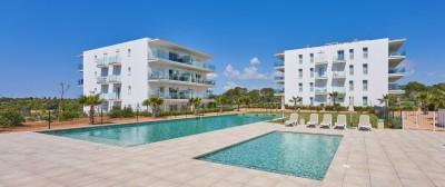 A2-Compass-Cala-dOr-pool-may2025-min