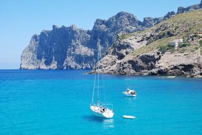 Cavall d'en Bernat, Cala San Vicente