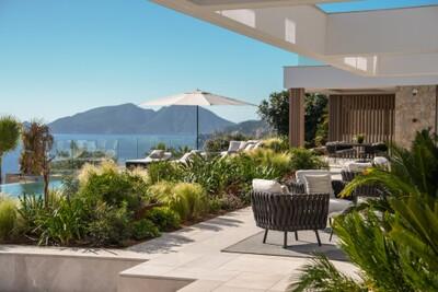 Terrace (1)