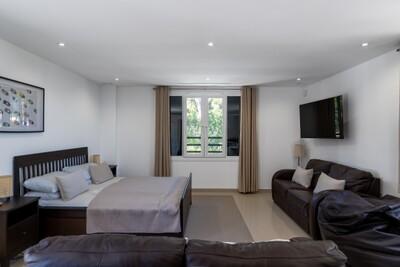 Guest Apt (4)