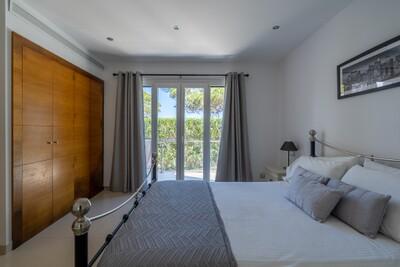Bedroom (8)