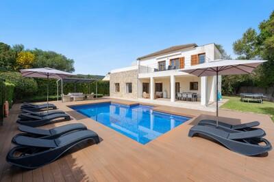 Exterior and Pool (1)