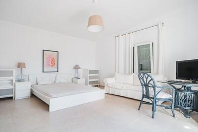 Bedroom (7)