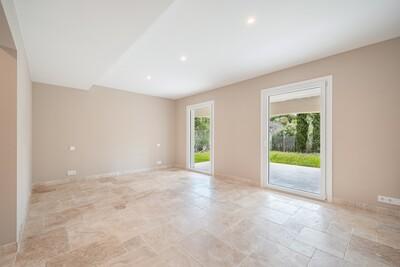 Bedroom (2)