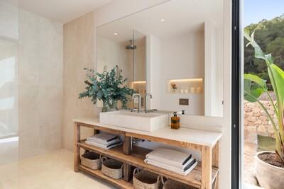 21 Farm 1 - Bathroom