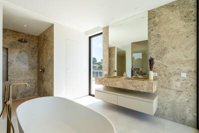Bathroom (5)