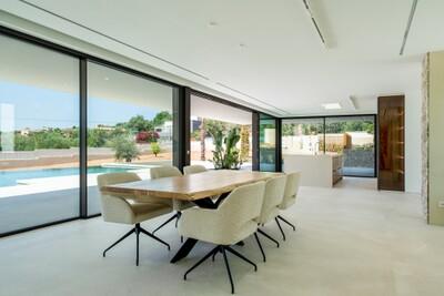 Dining (1)