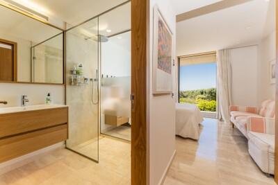 Bathrooms (3)