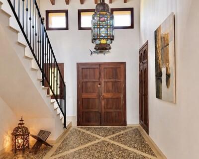 Entrance  (2)