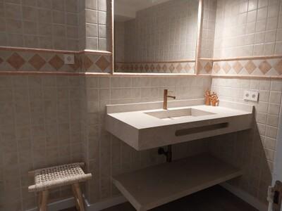 Bathroom (28)
