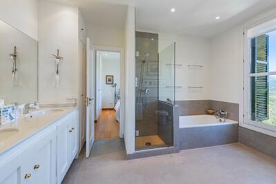 Bathroom (1)