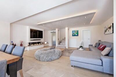 Living Room (1)