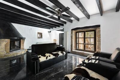 Living Room (1)