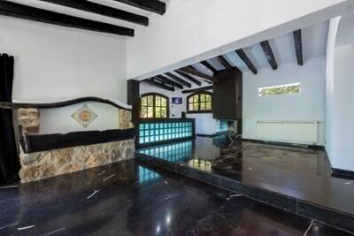 Games Room (1)
