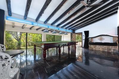 Games Room (2)