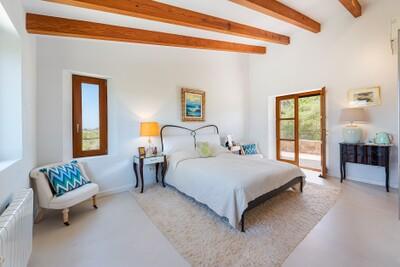 Bedroom (1)