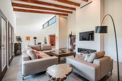 Living Room (1)
