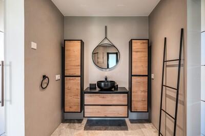 Bathroom (2)