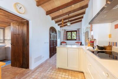 Kitchen (2)