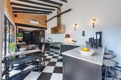 Kitchen (2)
