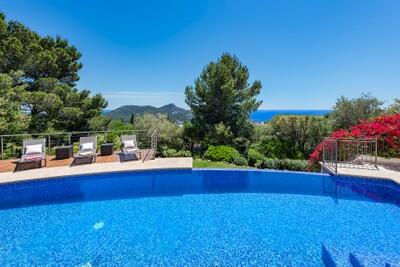 Pool (2)