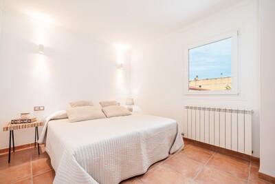 Bedroom (2)
