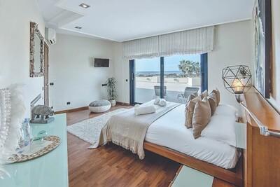 Bedroom (1)