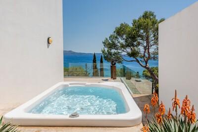 Jacuzzi (2)