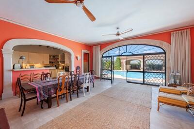 Summer Kitchen