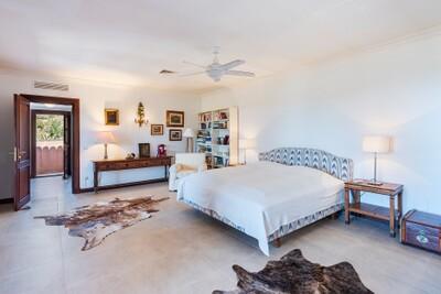 Bedroom (1)