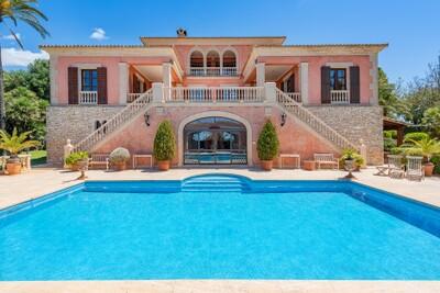 Exterior and Pool (1)