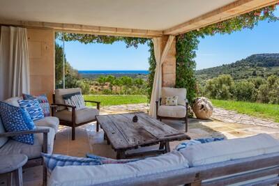 Covered Terrace (3)
