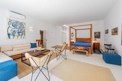 Bedroom (4)