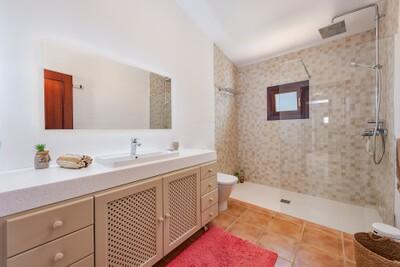 Bathroom (1)