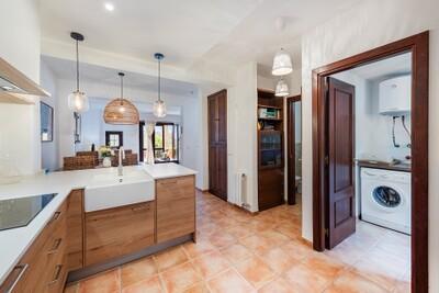 Kitchen (3)