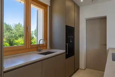 Kitchen (2)