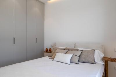 Bedroom (2)