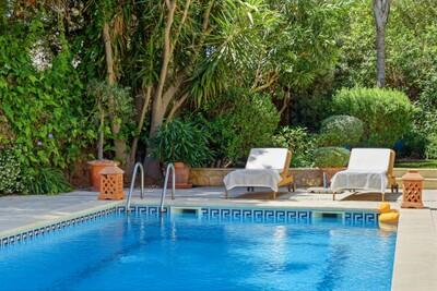 Pool (2)