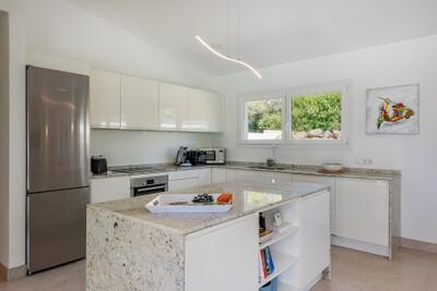 Kitchen (3)