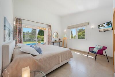 Bedroom (4)