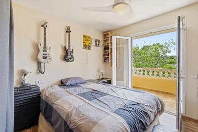 Bedroom (1)