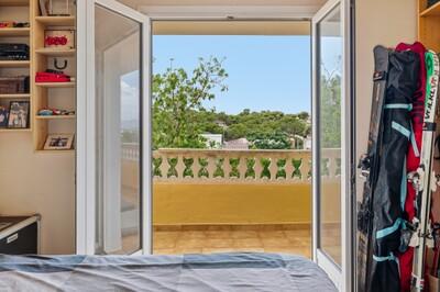 Bedroom (2)