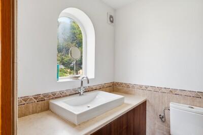 Bathroom (1)