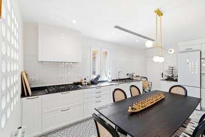 Kitchen (2)