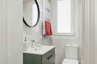 Bathroom (2)