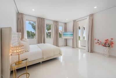 Bedroom (1)