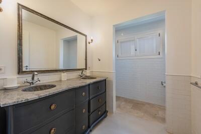 Bathroom (1)