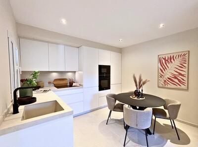 Kitchen (2)